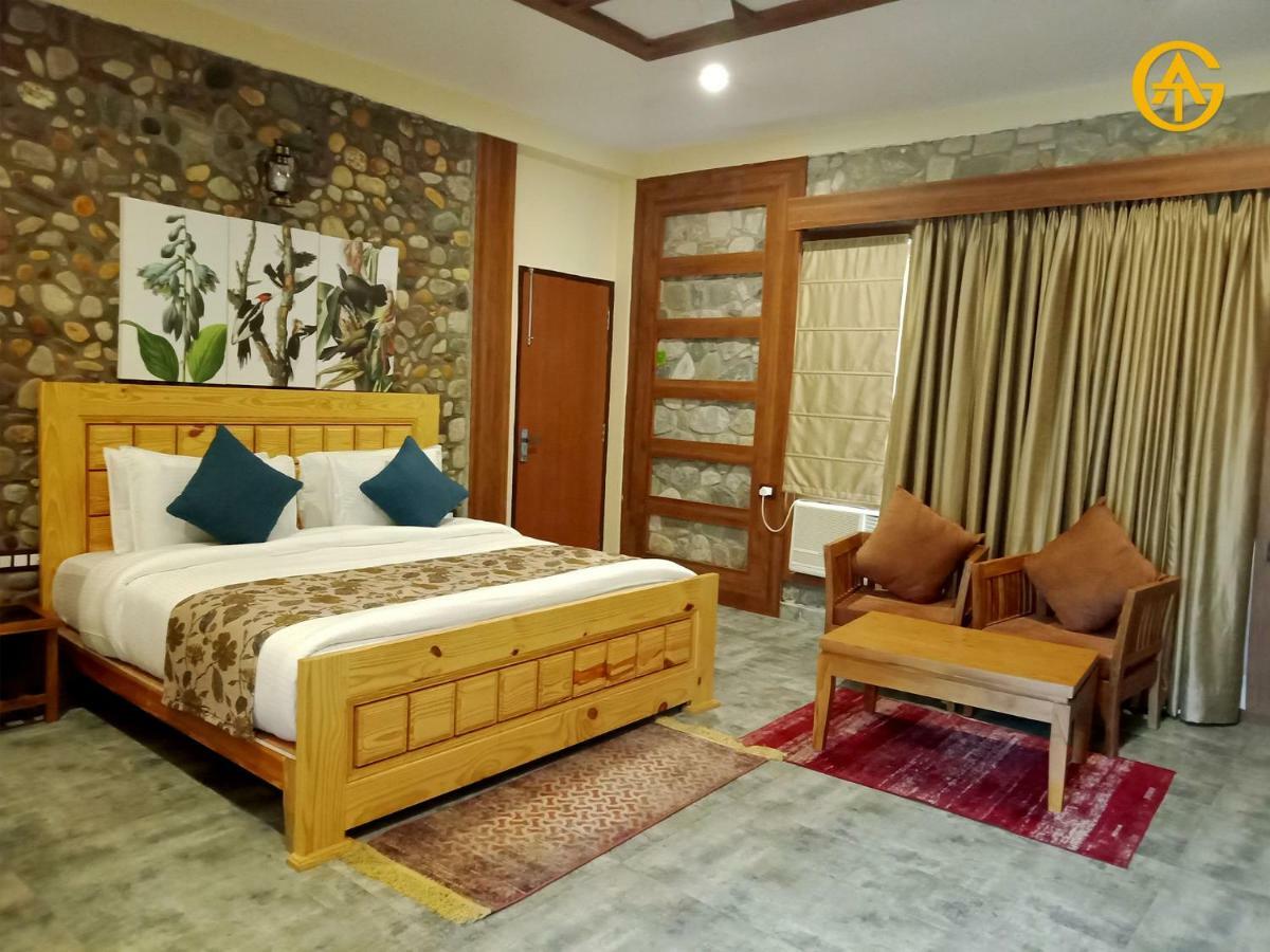 Tag Resorts The Banyan Retreat Rāmnagar Exterior foto