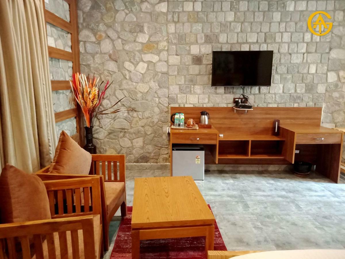 Tag Resorts The Banyan Retreat Rāmnagar Exterior foto